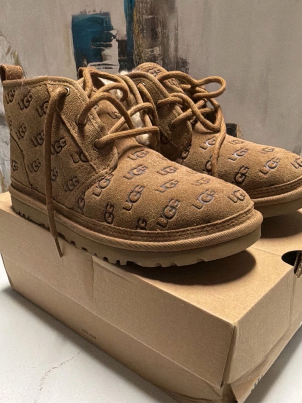 UGG Kids Tan Logo Lace-Up Suede Boots
